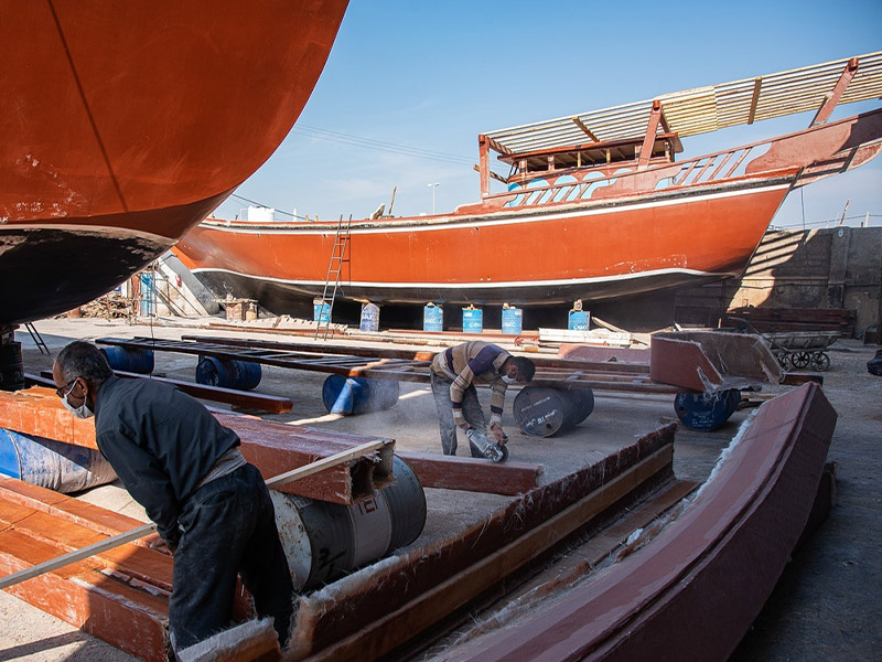 Barge boat building 1